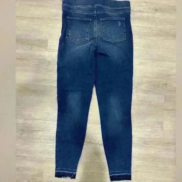 Nwt Spanx Skinny Distressed Jean Jeggings - Picture 4 of 4
